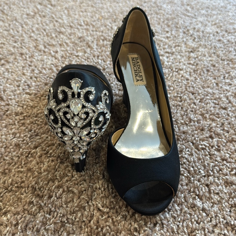 Badgley Mischa Dress Peep Toe Wedge Sz 7